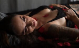 seductive bodyscape/boudoir bed photo